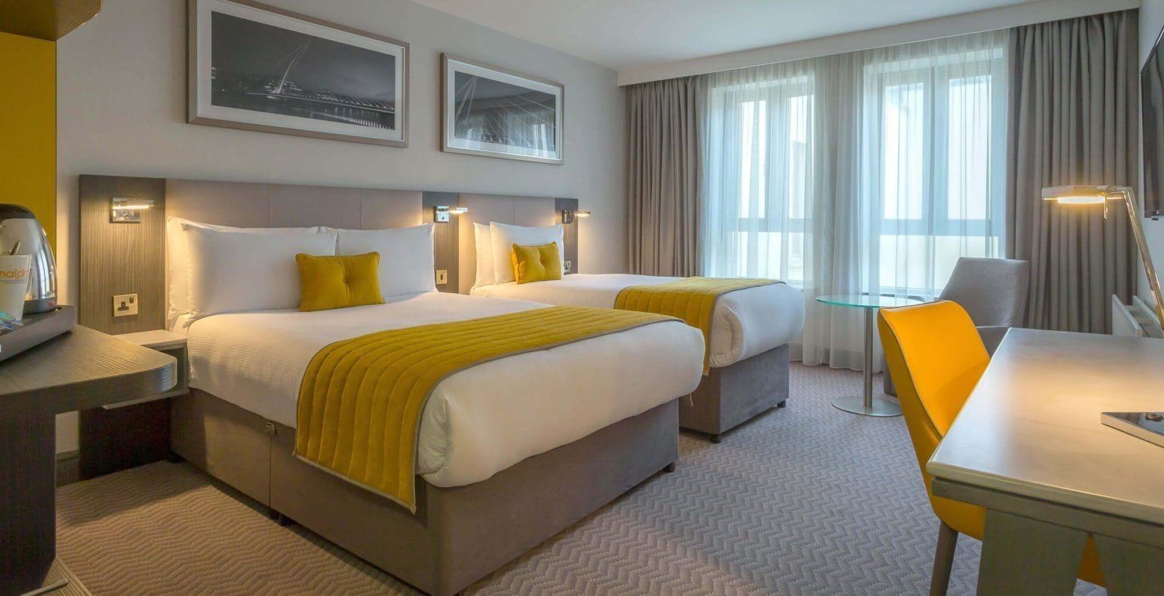 Maldron Hotel Portlaoise Buitenkant foto