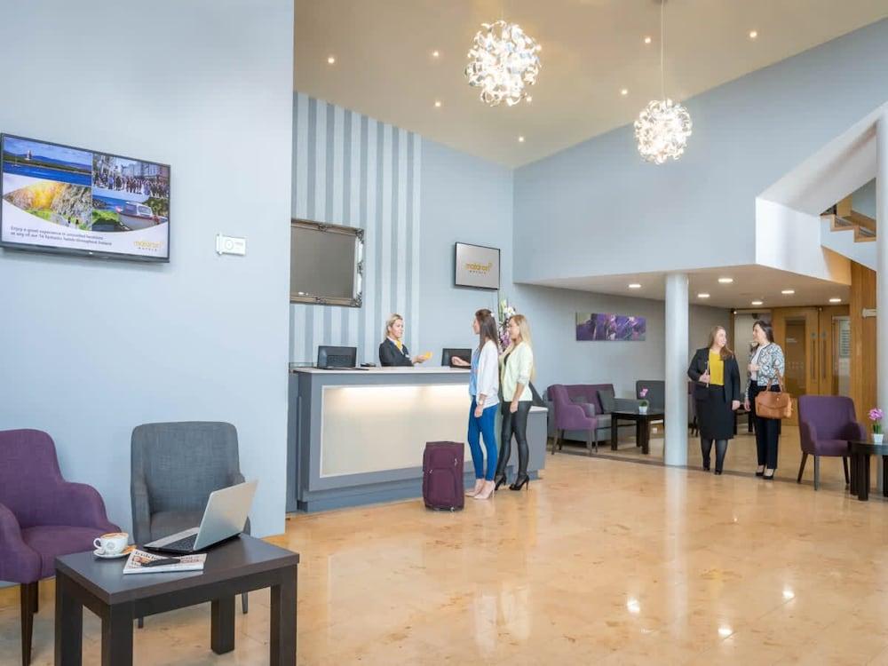 Maldron Hotel Portlaoise Buitenkant foto