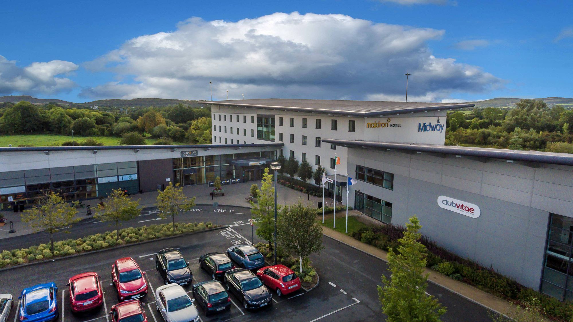 Maldron Hotel Portlaoise Buitenkant foto